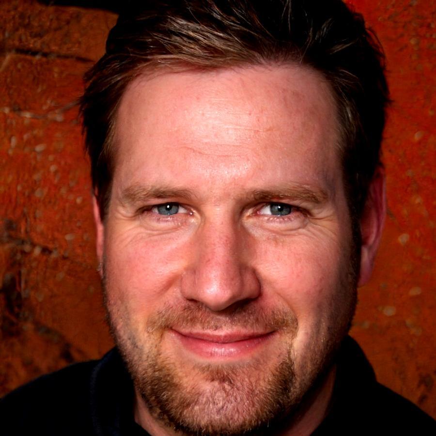 Retrato profesional de Ignacio Mendoza